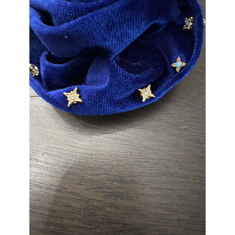 Free‎ People Rosette Brooch Pin & 5 Pairs of stud earrings NEW #31 - Picture 5 of 7